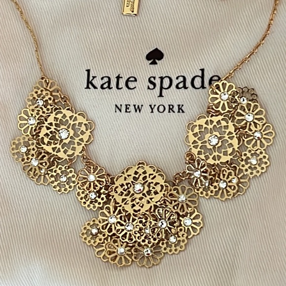NEW KATE SPADE GOLDEN AGE CRYSTAL FLOWER NECKLACE MINT - Picture 1 of 14